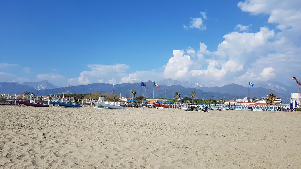 Villetta Cinquale Versilia Kültér fotó
