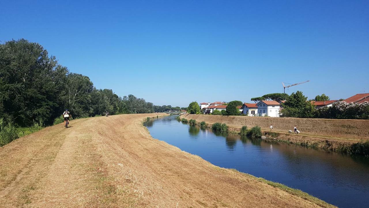 Villetta Cinquale Versilia Kültér fotó