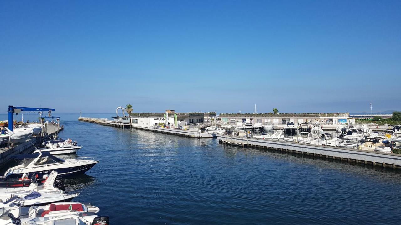 Villetta Cinquale Versilia Kültér fotó